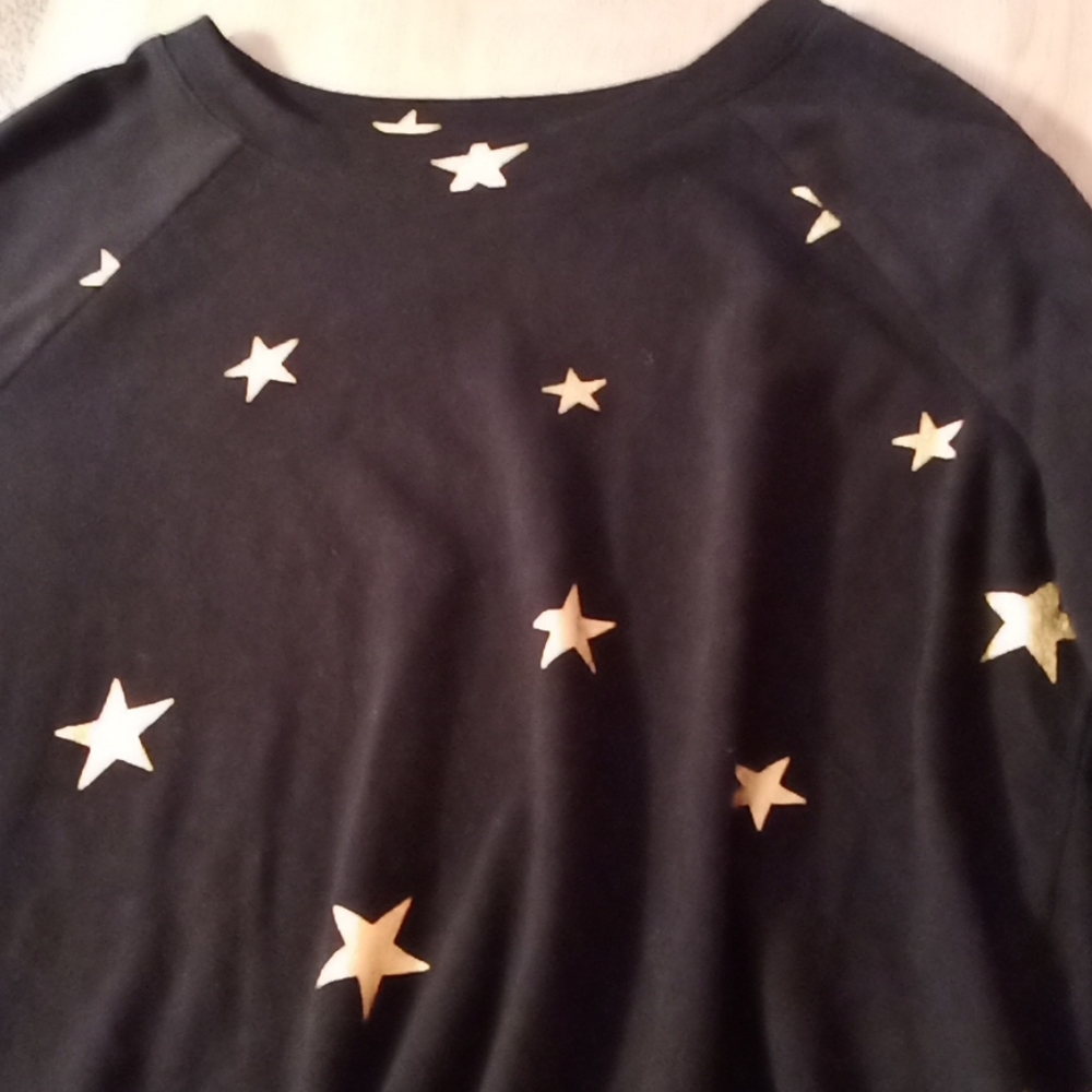 Long Sleeve Black Gold Star Shirt